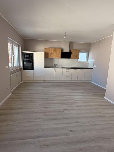 Modernisierte 4,5-Zimmer-Wohnung 126,5 m² mit Balkon in Römerberg - Mechtersheim – Foto 3