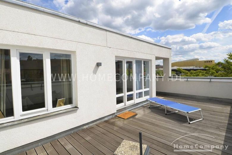 Wunderschön und zentral gelegene 3-Zimmer-Wohnung in Tiergarten! Vollständig möbliert – 090759efa99da5edd7fc8614c5c8f8f18c7ab4d3.jpg