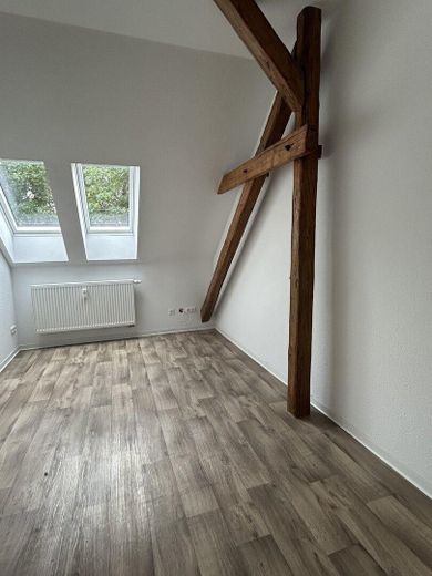 Hochwertige 5R-Wohnung mit Balkon in einer Stadtvilla – Kinderzimmer