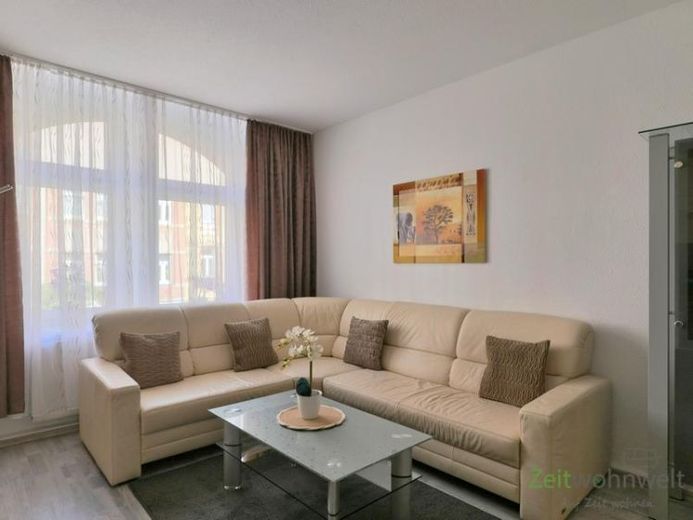 (EF1305_M) Erfurt: Andreasvorstadt, Erstbezug in neu möblierte 2-Zimmer-Wohnung mit Balkon, PKW-Stellplatz mgl. – Foto 1