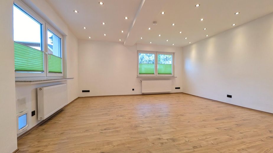 Ampio appartamento con terrazza, due bagni, garage e annesso versatile - senza provvigione – Kinderzimmer (1)