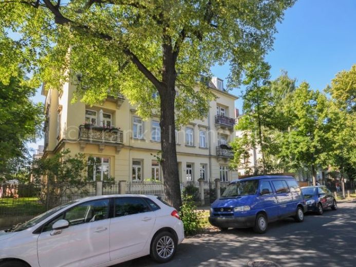 Striesen - 3-Zimmeraltbauwohnung mit Balkon – Foto 1