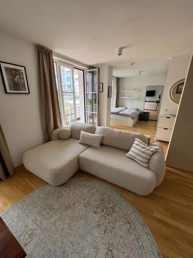 47m² große 1-Zimmer-Wohnung in der Kölner Innenstadt – Photo 1