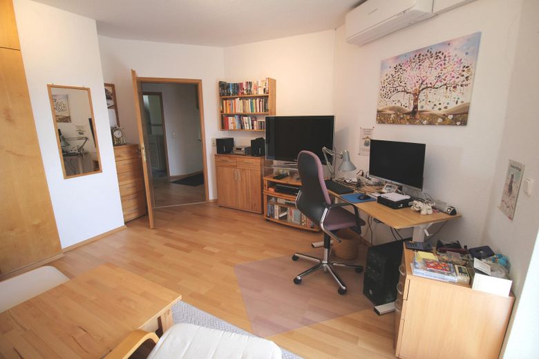Kinder-/Arbeitszimmer OG