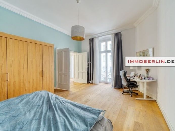 IMMOBERLIN.DE - Birinci sınıf konum! KaDeWe yakınında güney balkonlu aydınlık eski yapı dairesi – Fotoğraf 1
