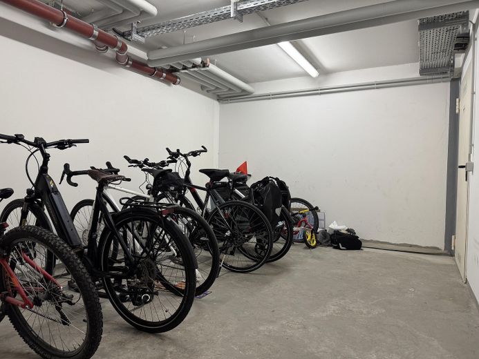 Maisonette-Wohnung Golf-Wohnpark Stolper Heide – Fahrradkeller