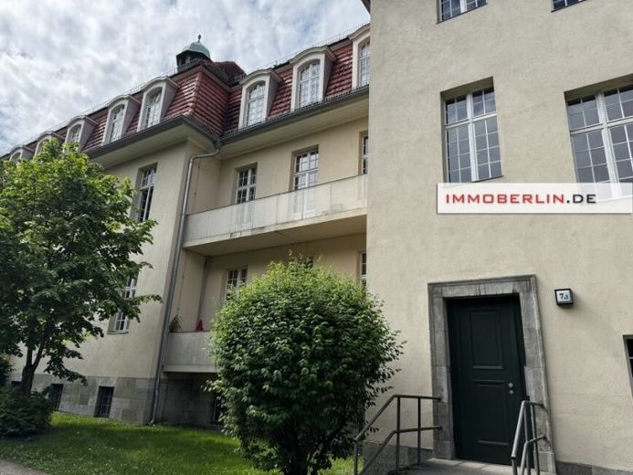 IMMOBERLIN.DE - Affascinante appartamento d'epoca con loggia e posto auto in posizione idilliaca – Foto 1