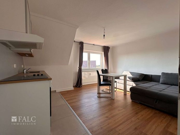 ***Strandnahes Reihenendhaus mit Wintergarten und Terrasse*** – Wohnzimmer