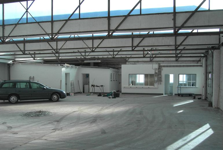 Direkt vom Eigentümer: Lager-/Produktionshalle 500m², 5,50€/m² kalt – Foto 7