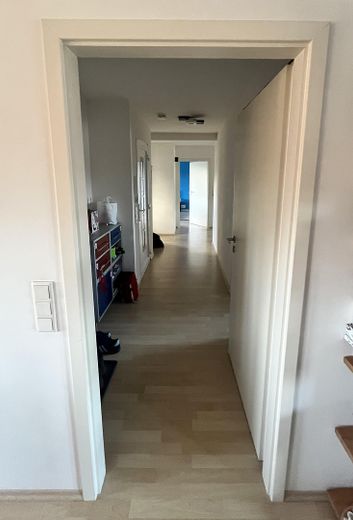 Flur - Blick vom Wohnzimmer