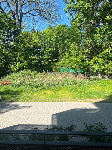 Appartement 4 pièces haut de gamme au Kastanien Hof à Alt-Osdorf – Terrasse 3