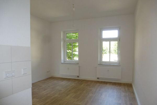 gemütliche 2-Zimmer-Wohnung mit modernem Bad und Dusche