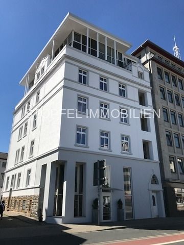 Schöne gepflegte City-Wohnung mit Süd-Balkon – Hausansicht Bild 1