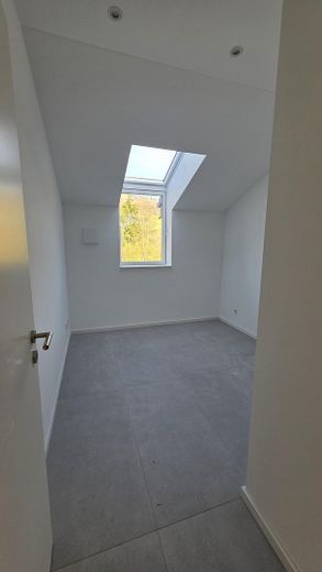 Penthousewohnung in Trier-Quint, Neubau Erstbezug, sonnige ruhige Lage – Büro/Kind 2, 10 m²