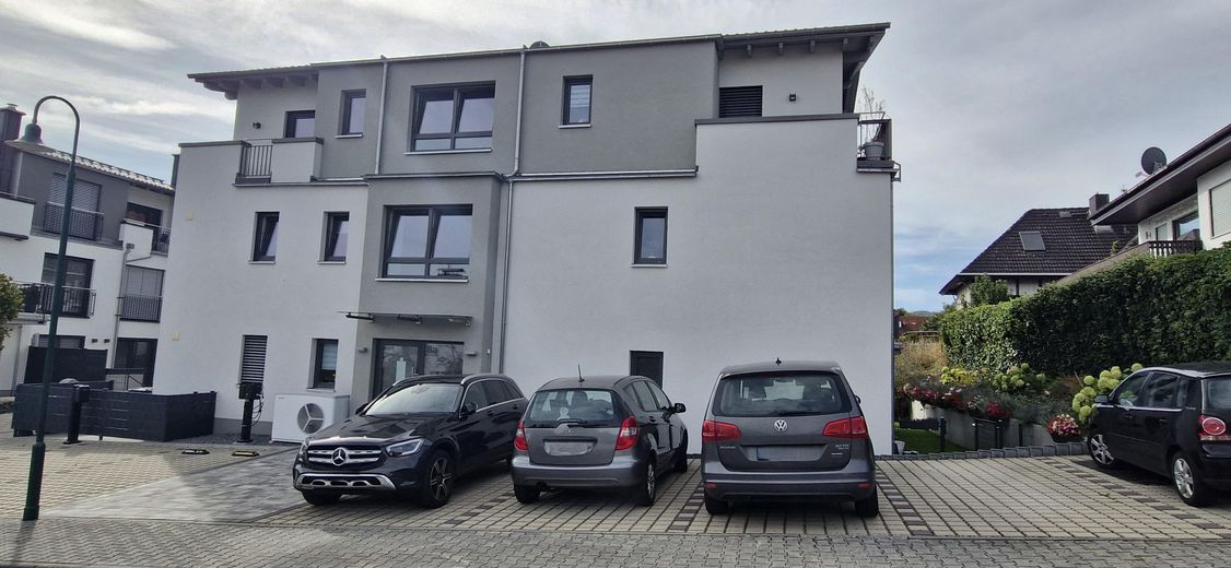 Zrównoważony komfort mieszkania – pełne światła 4-pokojowe mieszkanie w nowym budownictwie, w tym wallbox – Zdjęcie 28