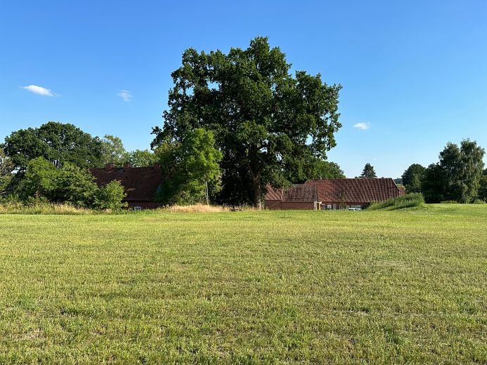 Reserviert: Ruhiges Baugrundstück in Breetze – Foto 4