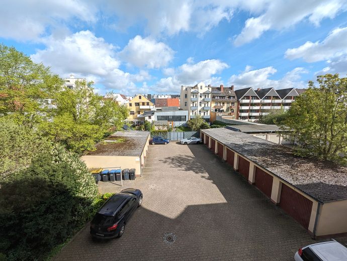Gerenoveerd 3-kamerappartement op een rustige en centrale locatie – Hinterhof