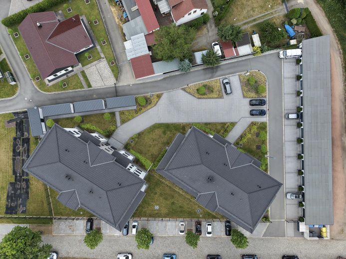 Moderne 4-Zimmer-Wohnung mit großzügiger, überdachter Terrasse/Balkon, Aufzug & Wärmepumpe – Foto 18