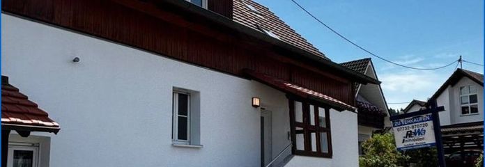 Sehr schön sanierte 4-Zimmer-Wohnung mit ca. 120 m² im ruhigen Zoznegg - sofort bezugsfertig!