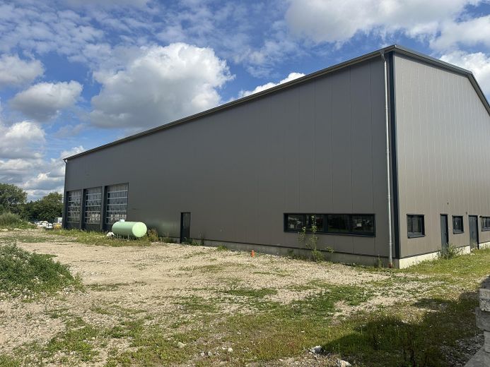 Werkstatthalle von hinten