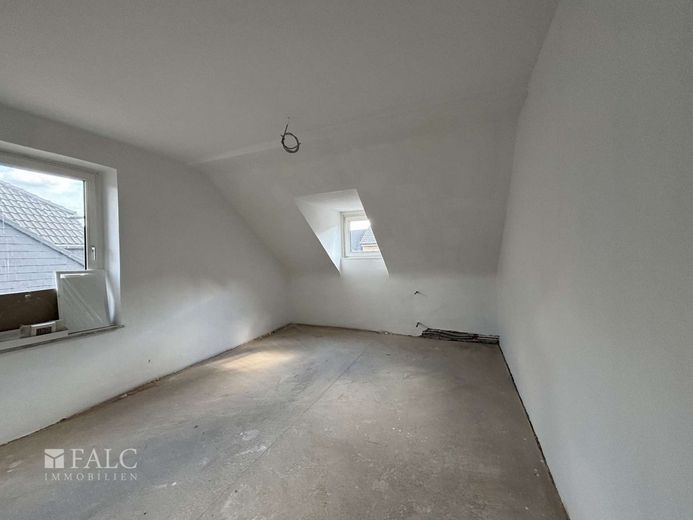 Schlafzimmer 2.OG links