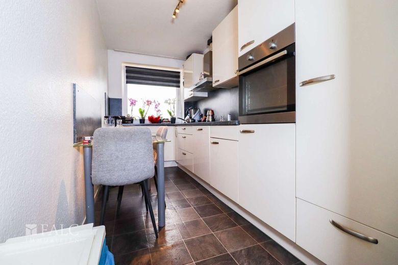 Kapitalanleger aufgepasst! Attraktive 3-Zimmer-Wohnung – Küche