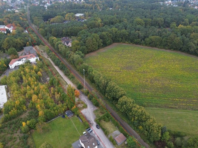 Gewerbegrundstück mit Baugenehmigung - sofort startklar in Bielefeld-Senne – Grundstücksübersicht 2