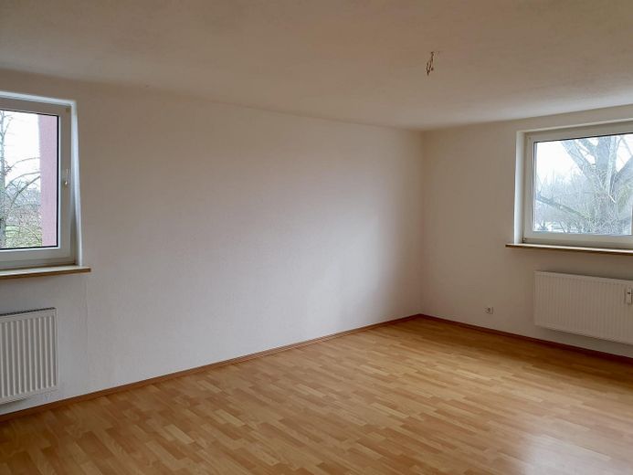 Abitare senza barriere al Klenzepark: 40m², nuova cucina componibile, garage, ascensore e cantina – Foto 2