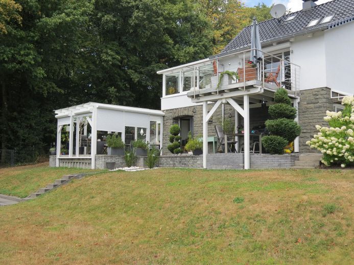 Exklusives Wohnen in allerbester Wohnlage – Gartenseite