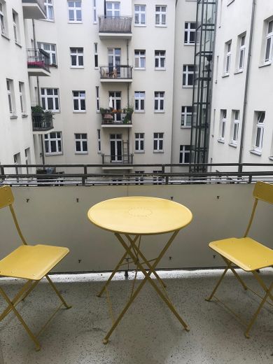 Young Urban Professionals or Couple! Furnished Flat with a View! – Foto 11