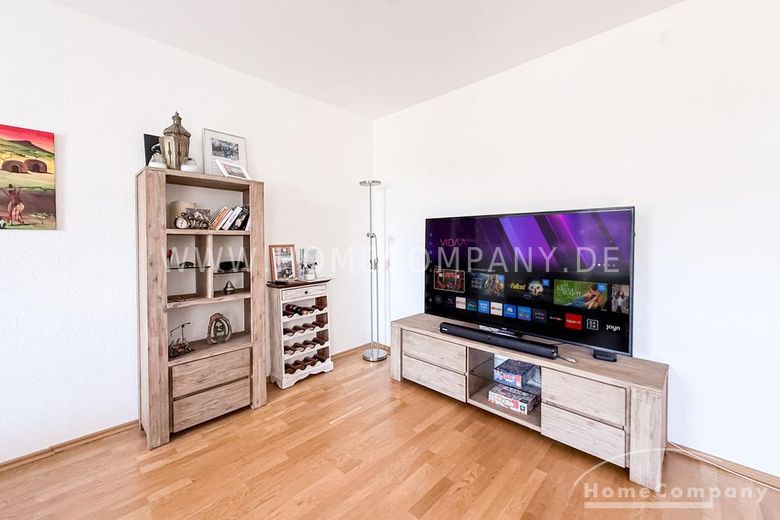 22801 HomeCompany Dresden Möbliert/Furnished 3-Zimmer Maisonette Wohnung in Dresden-Striesen mit Balkon max. 3 Personen – 2f759773ac7daf3ef0eff778d91ff92b326ee5be.jpg