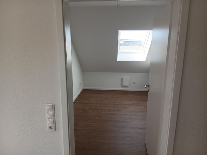 Altersgerechte Erstbezugswohnungen für Seniorinnen und Senioren – Zimmer 1