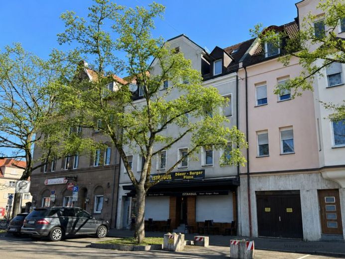Nessuna comunione condominiale, nessuna amministrazione immobiliare, circa 64.000 € di canoni di locazione – la vostra opportunità per una casa plurifamiliare flessibile e con prospettive – Foto 1