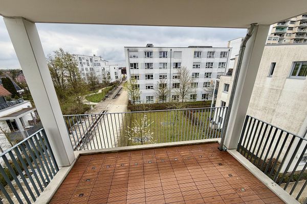 60,49 м² квартира в новостройке с 2 комнатами, доступна сразу, балкон