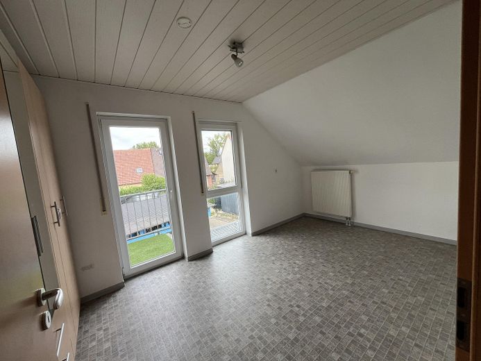 À vendre : maison jumelée de 5,5 pièces, sans commission et prête à emménager – Schlaffzimmer 3