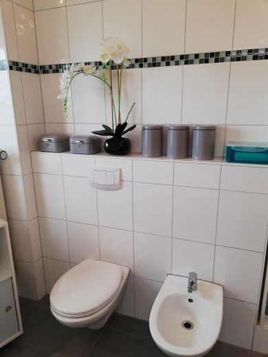 Wohntraum im Dachgeschoss – Badezimmer