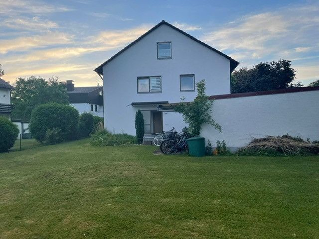 Helle 5-Zi Whg Dillingen / Donau (Nähe Krankenhaus) – Teilansicht 2 Garten
