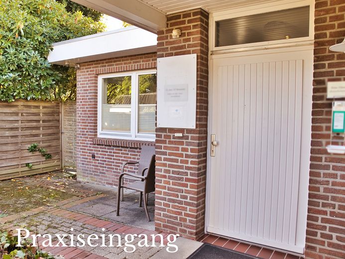 Wohnen und Arbeiten: Haus mit Praxis auf ca. 2400qm Grundstück – Foto 5