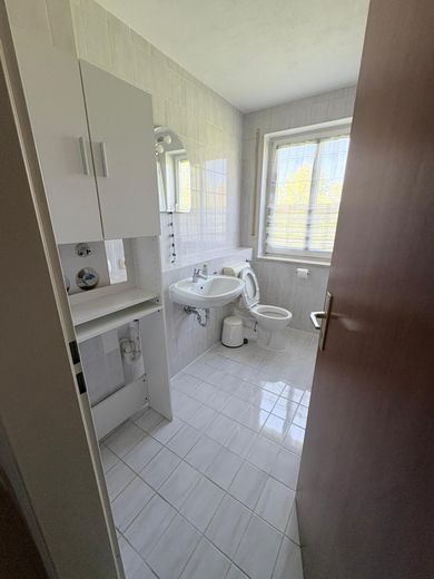 Helle 1-Zimmer-Wohnung mit Balkon  &  EBK in Straubing – WJ-00126_bild_014.jpeg