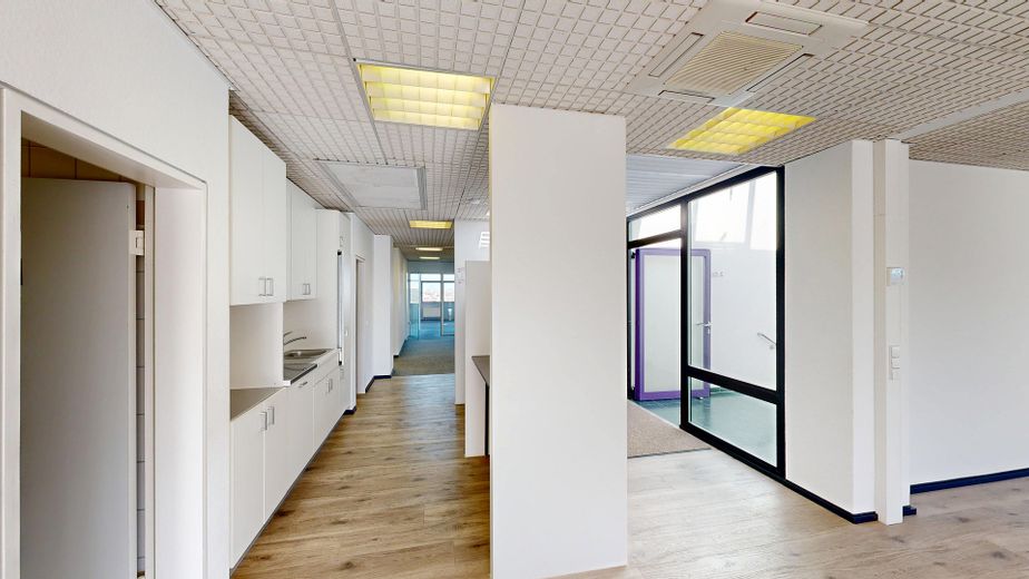 Teeküche, Garderobe, Eingang