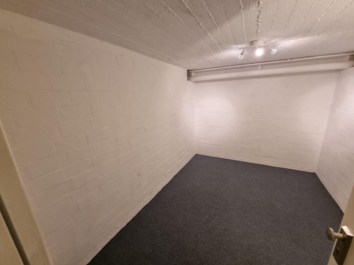 Aufbewahrungsraum Bild 1