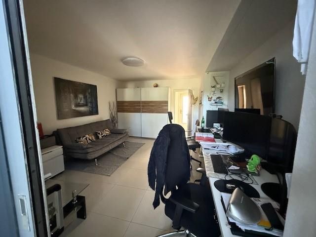 Arbeits-/Gästezimmer