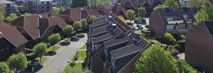 PENTHOUSE FEELING MIT SEITLICHEM MEERBLICK