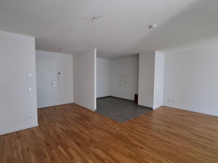 Ideaal voor stellen of kleine gezinnen: 3-kamerappartement – Wohn - und Esszimmer mit Zuga…