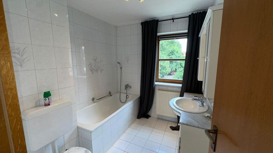 Haus - Udldinger Hang - von Privat in Toplage in Dachau Altstadtnähe – Badezimmer 2.OG
