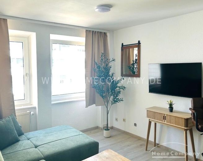 Appartamento 2-ZKB affascinante, appena ristrutturato, in posizione centrale a Saarbrücken – 7e1d29377e3e08da748a95b44f19cddb395fbcb1.jpg