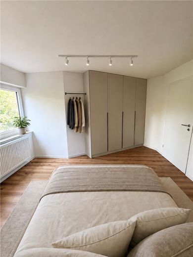 Sanierte 3,5-Zimmer-Wohnung im 1. OG – provisionsfrei & bezugsfrei – Foto 7