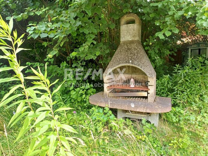 Resthof mit 3.642 m² Grundstück in Springe OT Alversrode – Garten 2
