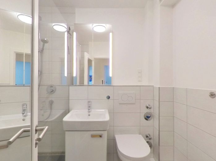 UBICACIÓN PRIVILEGIADA: Hamburgo-Harvestehude - APARTAMENTO AMUEBLADO DE 2 HABITACIONES – Bad