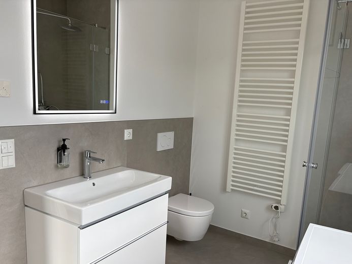 Modernes Reihenmittelhaus in Taunusstein-Wehen – neuwertig, familienfreundlich & provisionsfrei von privat – Foto 14